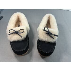 Lands’ End Moccasin Genuine Suede Shearling Fuzzy Lining Women Size 10 Navy Blue